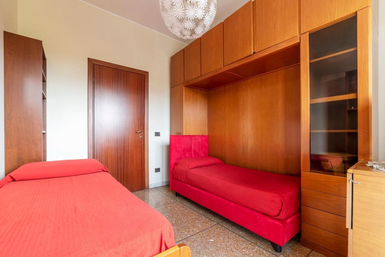 Monteverde Roomy Apartment Sun And Flowers Ρώμη Εξωτερικό φωτογραφία