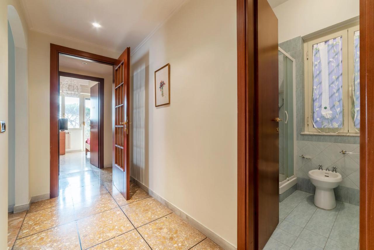 Monteverde Roomy Apartment Sun And Flowers Ρώμη Εξωτερικό φωτογραφία